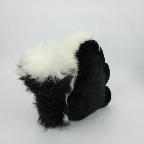 Caltoy Black & White Skunk Plush 10" Sitting Stuffed Animal Tail Stitch Attached - Picture 5 of 6